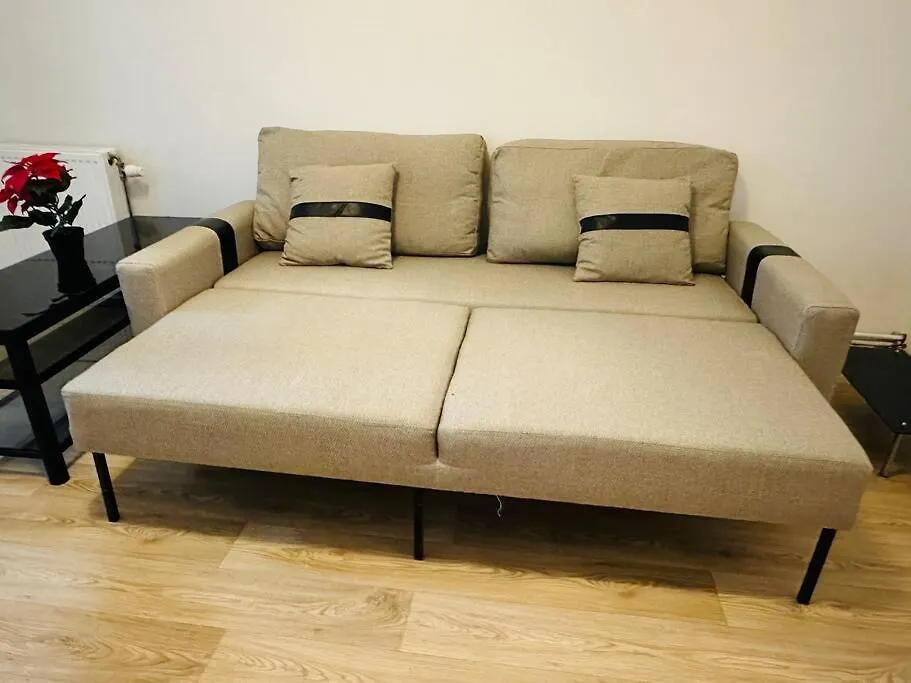 Modern & Comfortable City Center Oasis~King Bed ! Bruselas 0*,  Bélgica