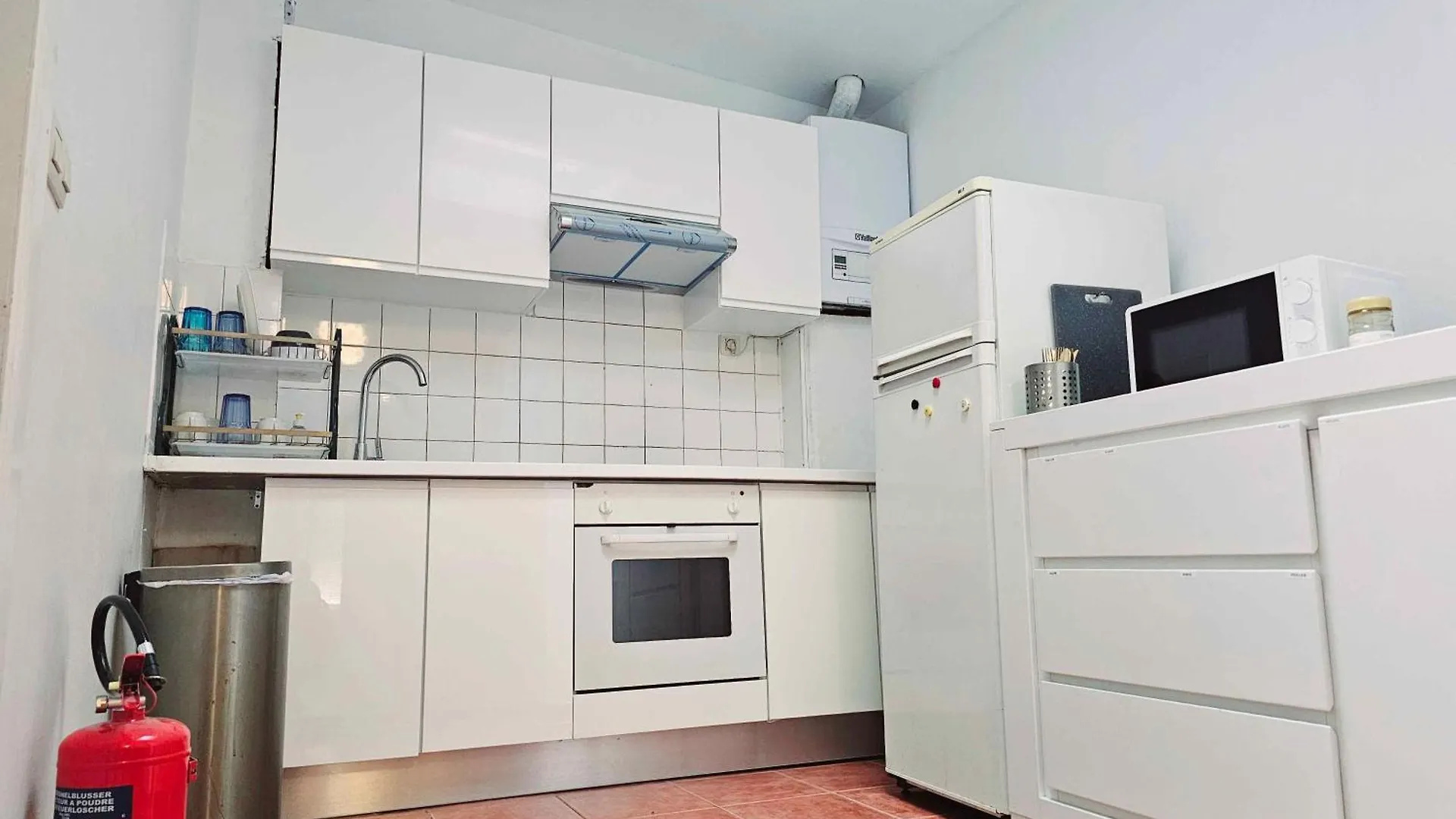 Modern & Comfortable City Center Oasis~King Bed ! Bruselas Bélgica
